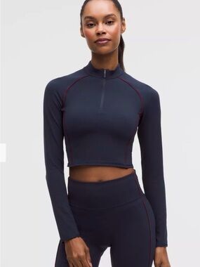 **NWT Wunder Train Cropped Long-Sleeve Half Zip- True navy and burgundy bay